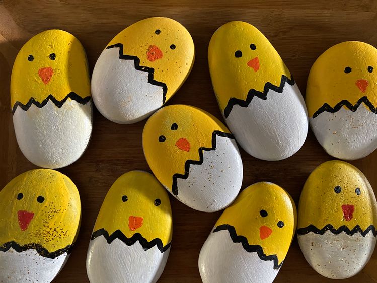 Húsvéti kavicsfestés gyerekekkel