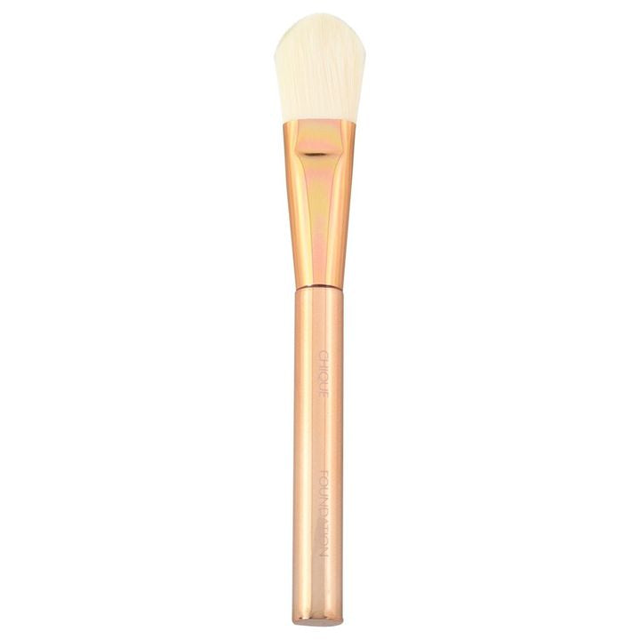 Chique RoseGold fundation ecset