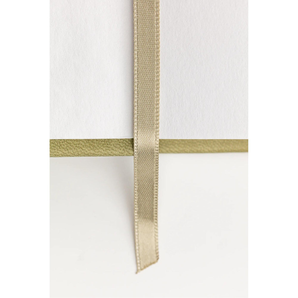 DARWI Vázlatfüzet Khaki A4, 140 g/m², 80 lap
