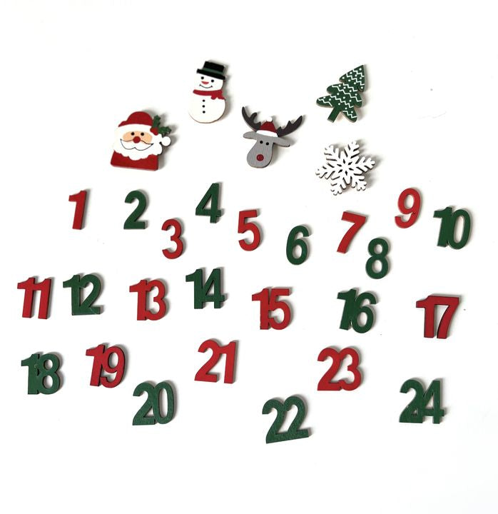 Fa díszek Adventi naptár