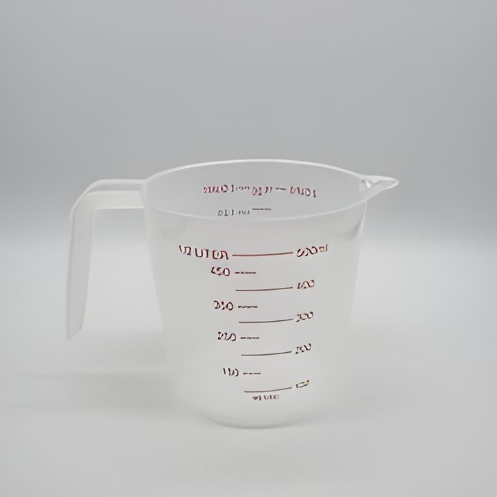 Műanyag keverő- és öntőtartály 500ml